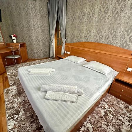 Comfort Inn Самарканд Екстер'єр фото