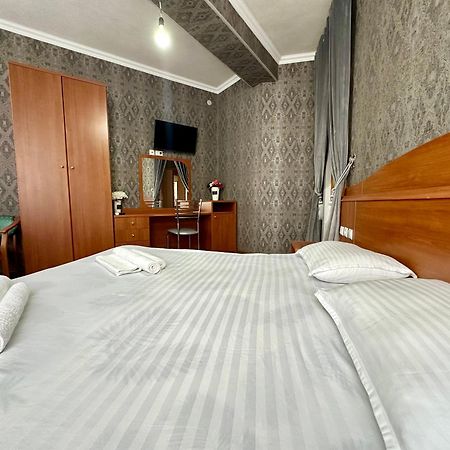 Comfort Inn Самарканд Екстер'єр фото