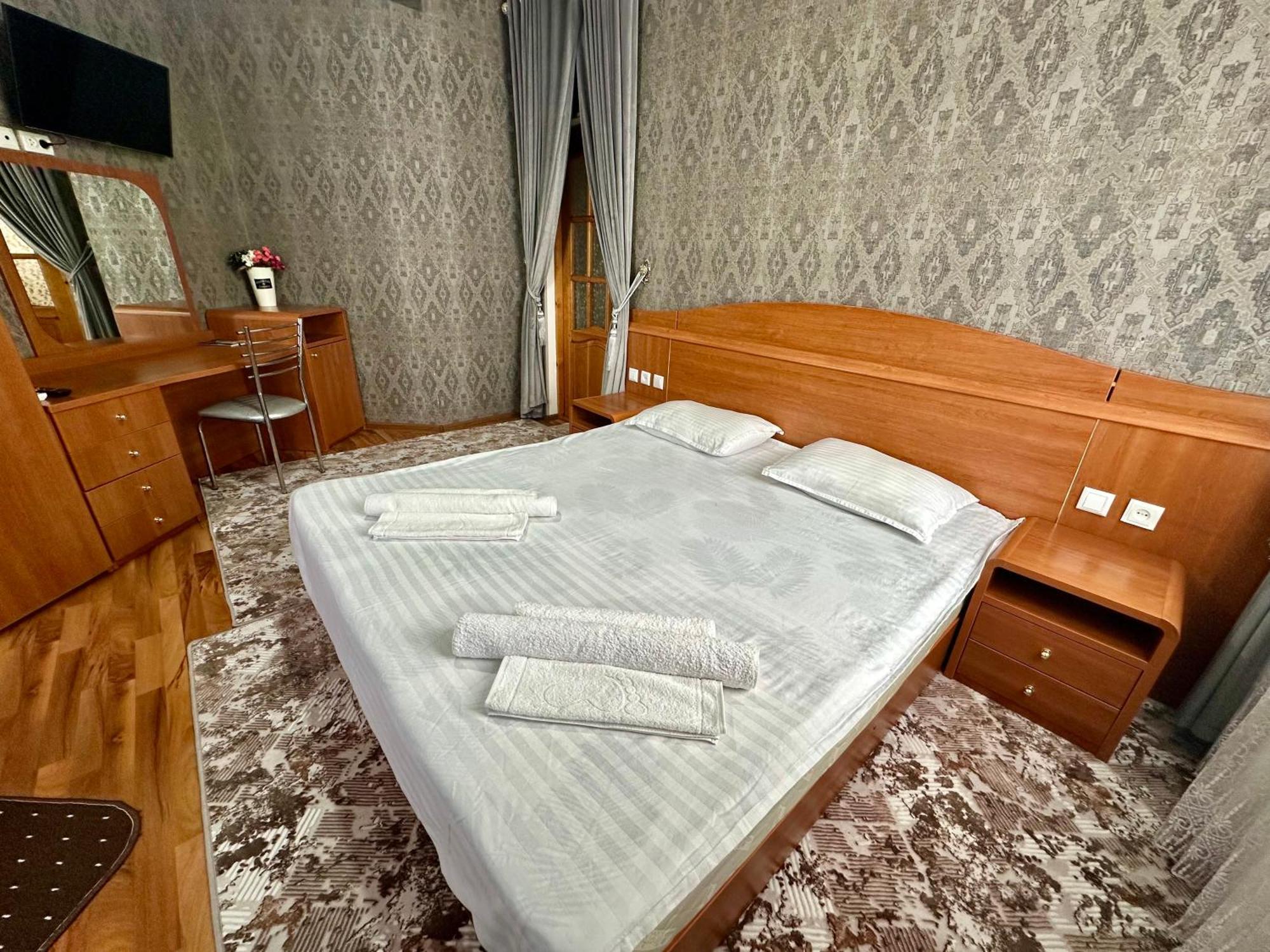 Comfort Inn Самарканд Екстер'єр фото